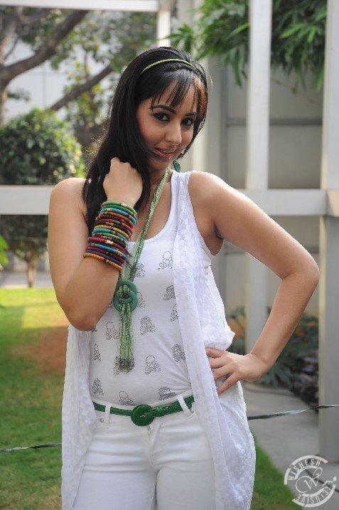 Sakshi
